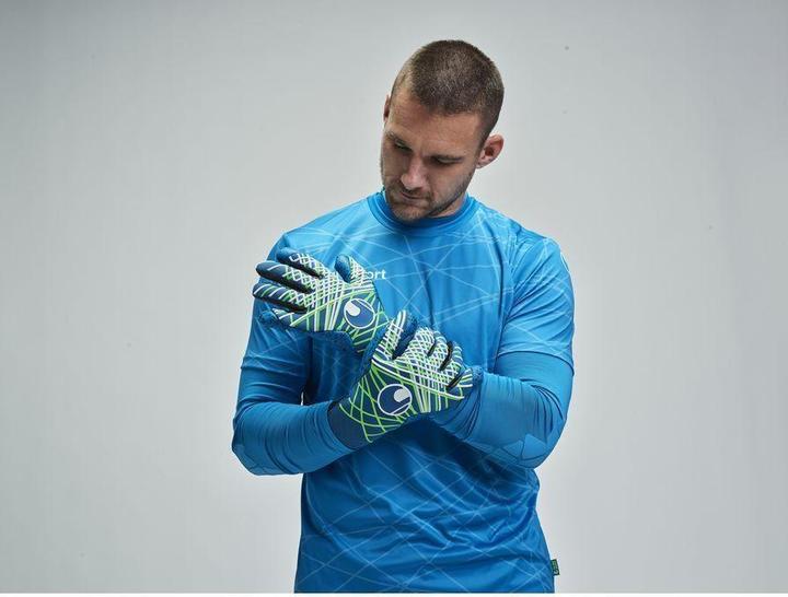 Produktbild Uhlsport Torwarthandschuhe Aquagrip HN (12)