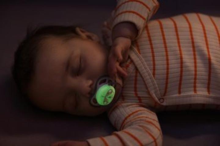 Produktbild Philips Avent Sense IQ (Babyphone mit Kamera, 400 m)