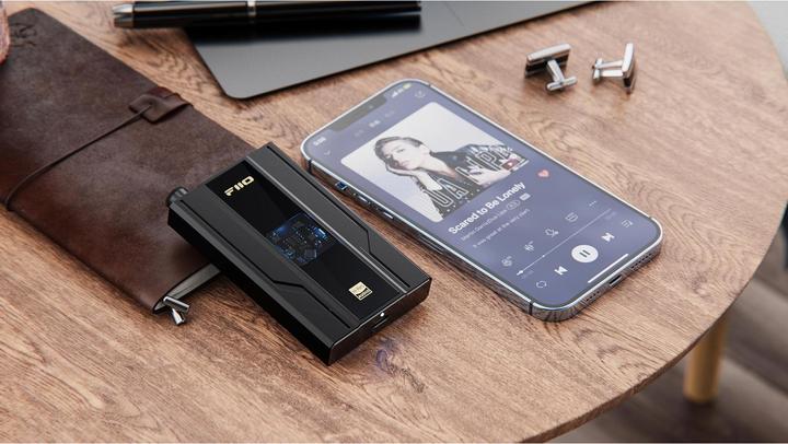 Actual product image FiiO Q11 (gain switch, USB-DAC)