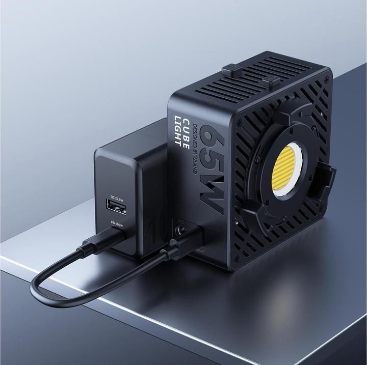 Produktbild Ulanzi EC65 65W Portable Bi Color LED Video Light (EU PLUG) (Videoleuchte)