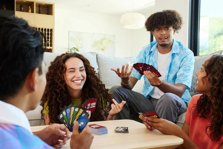 Actual product image Mattel Games UNO No Mercy (Multilingual)