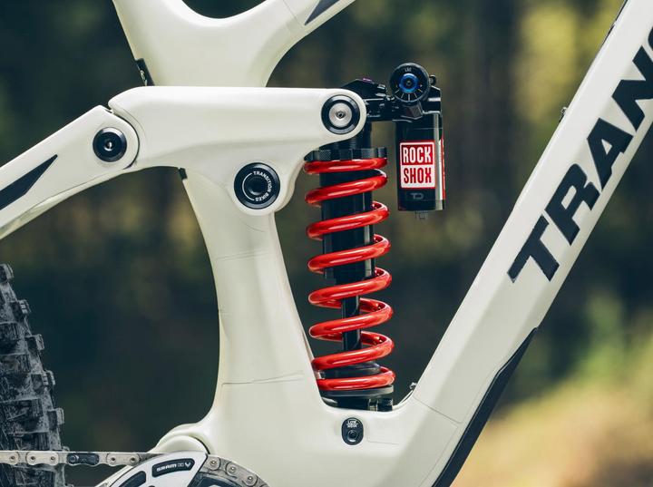 Actual product image RockShox Vivid Coil Ultimate RC2T C1 (230 mm, 62.50 mm)