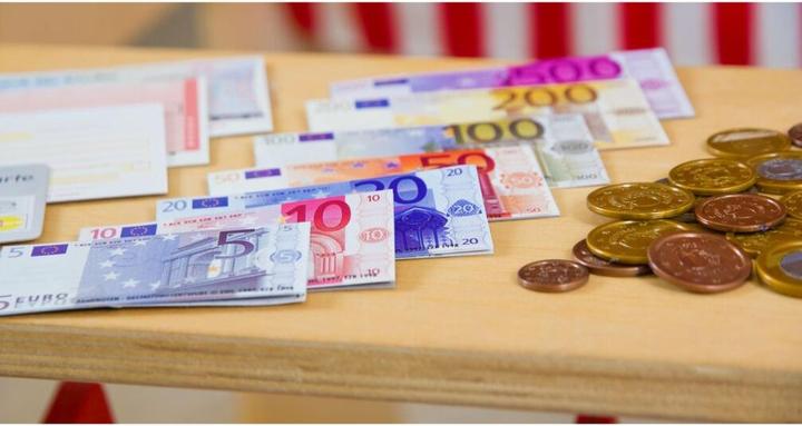 Produktbild Beeboo Spielgeld Euro