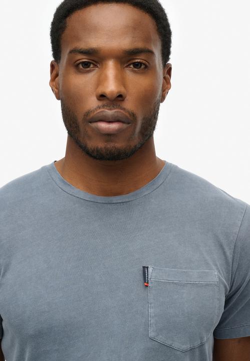 Actual product image Superdry Classic Essential Pocket Tee (XL)