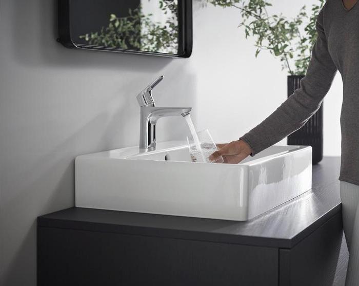 Image du produit hansgrohe Focus Einhebel-Waschtischarmatur 100 mit Zugstangen-Ablaufgarnitur