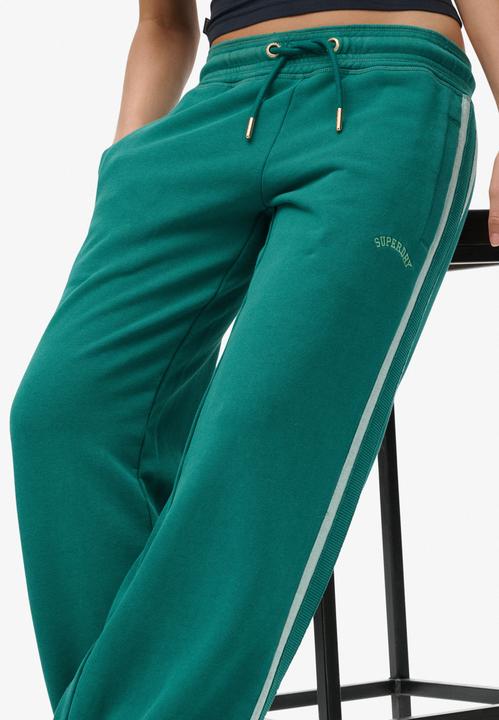 Produktbild Superdry Athletic Essentials (L)