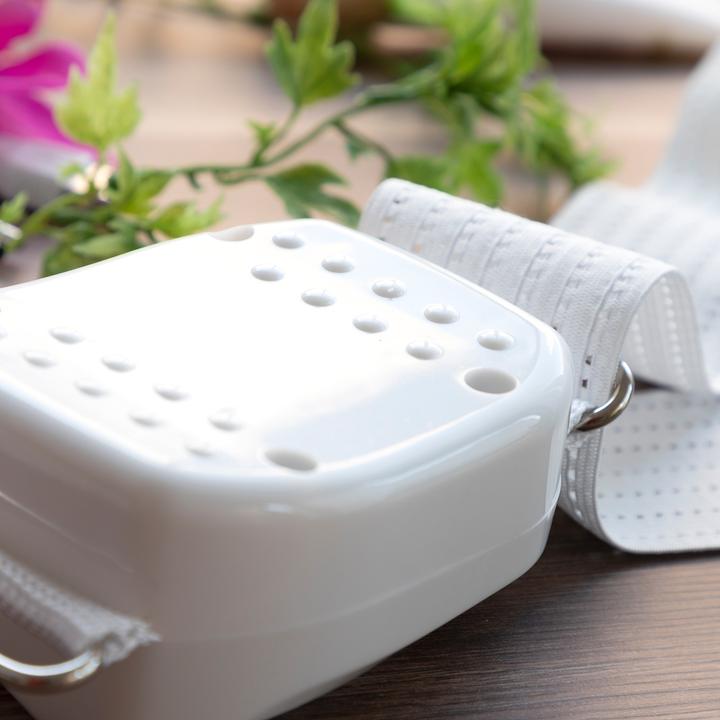 Actual product image InnovaGoods Bubratt Vibrating Massage Belt White