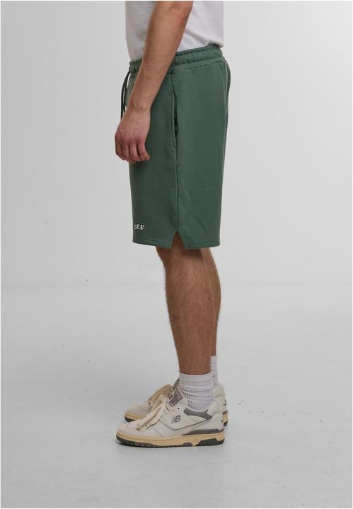 Image du produit DEF PLAIN Shorts green M (M)