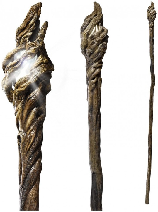 Actual product image Noble Collection The Hobbit: An Unexpected Journey Replica 1/1 Gandalf's Staff