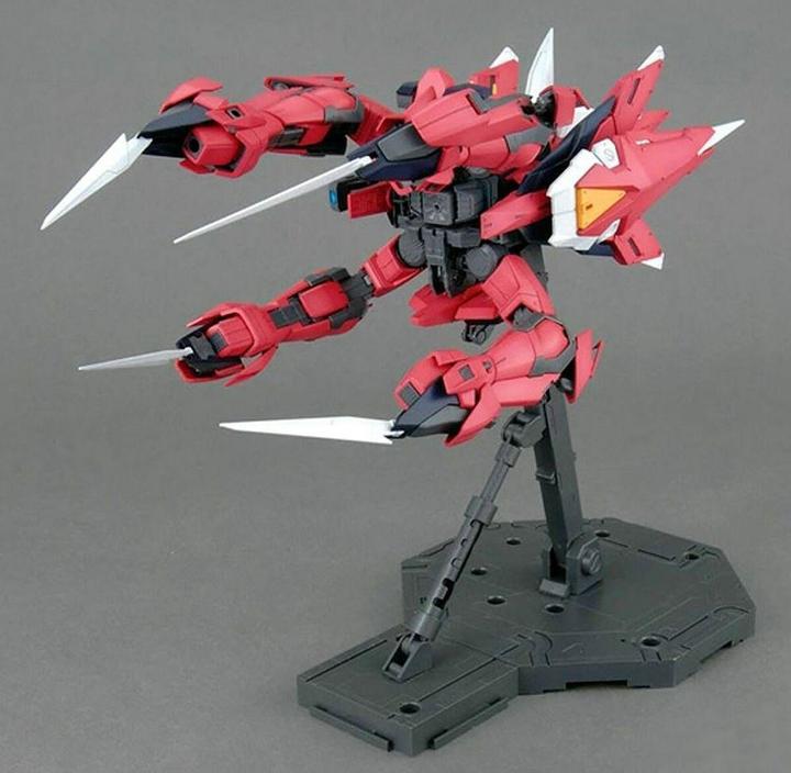 Actual product image Bandai MG 1/100 AEGIS GUNDAM BL