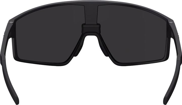 Actual product image Bliz P002 (Matt Black, Smoke)