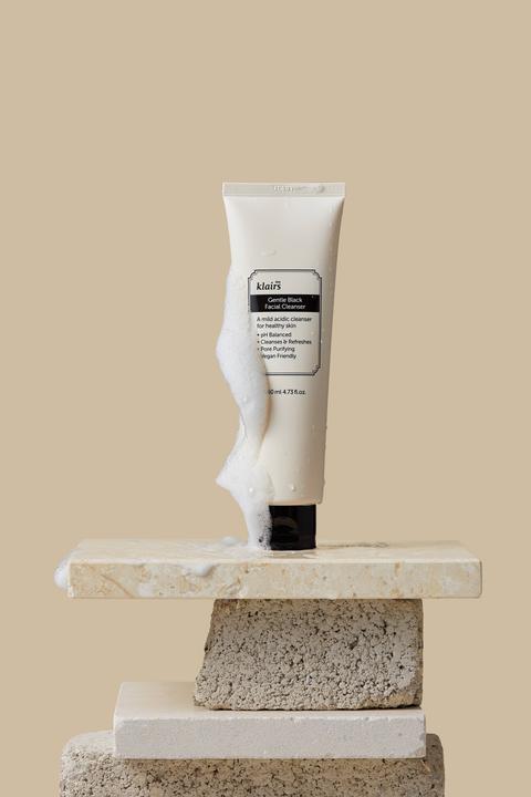 Image du produit Dear Klairs Nettoyant visage noir doux (Lait nettoyant, 140 ml)