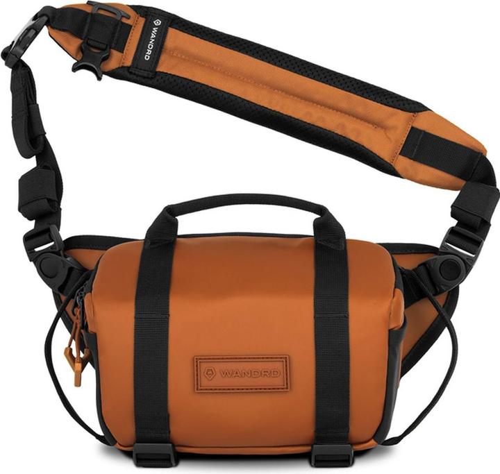Actual product image Wandrd ROGUE Sling 4L Sedona Orange V2 (Camera shoulder bag, 4 l)