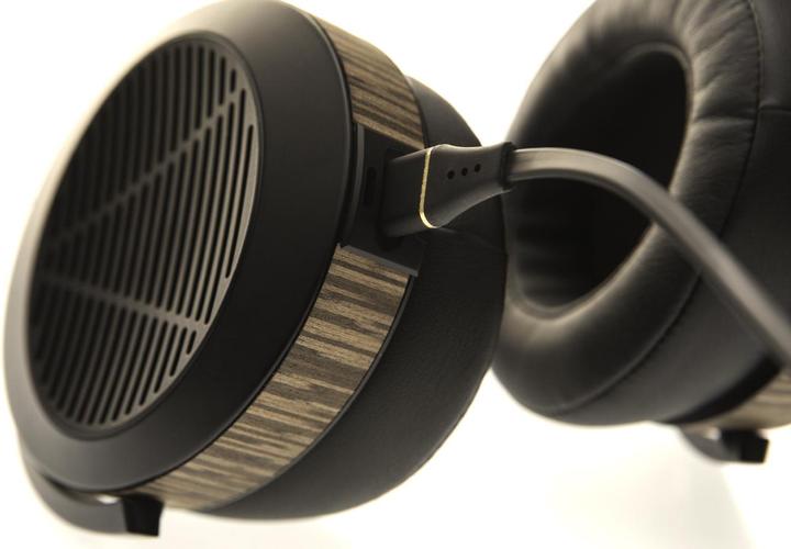 Actual product image Audeze EL-8 standard cable (open) (Cable)