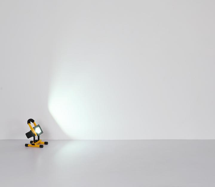 Produktbild Globo Bernd LED Aussenleuchte 7W Tageslichtweiss IP54 Gelb, Aluminium Druckguss 22,5cm 34209