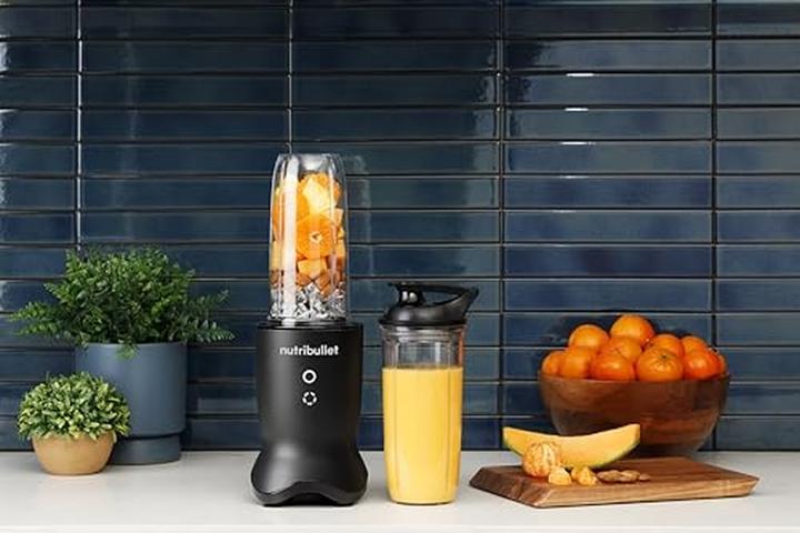 Image du produit NutriBullet Mixeur personnel silencieux avec options automatique et manuelle, facile à nettoyer (1200 W)
