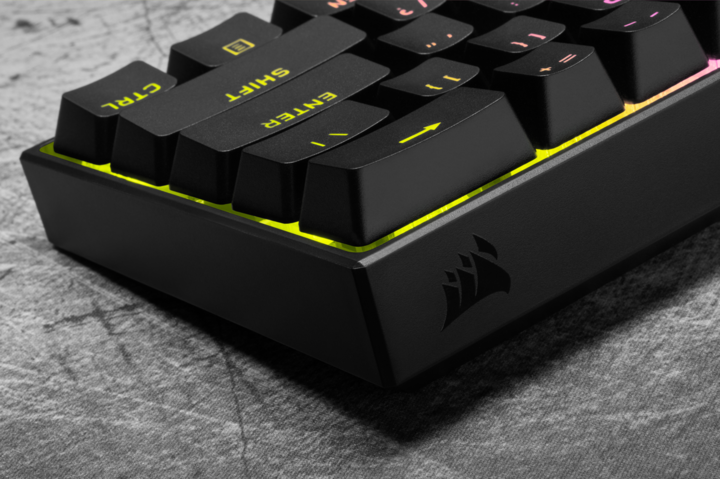 Actual product image Corsair K65 Mini (DE, Cable)