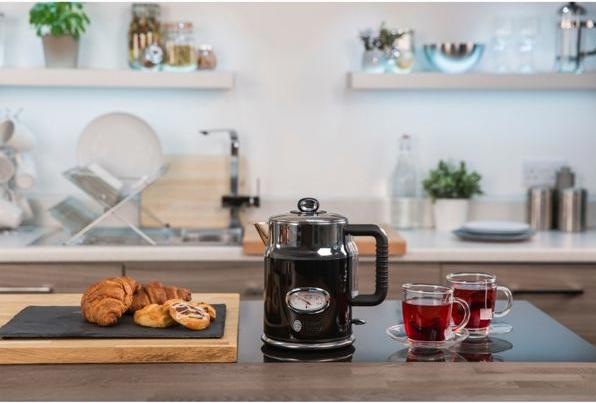 Image du produit Russell Hobbs Rétro (1.70 l)