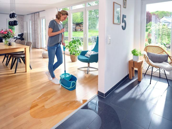 Produktbild Leifheit CLEAN TWIST Ergo Disc Mop Set (1 Stk.)