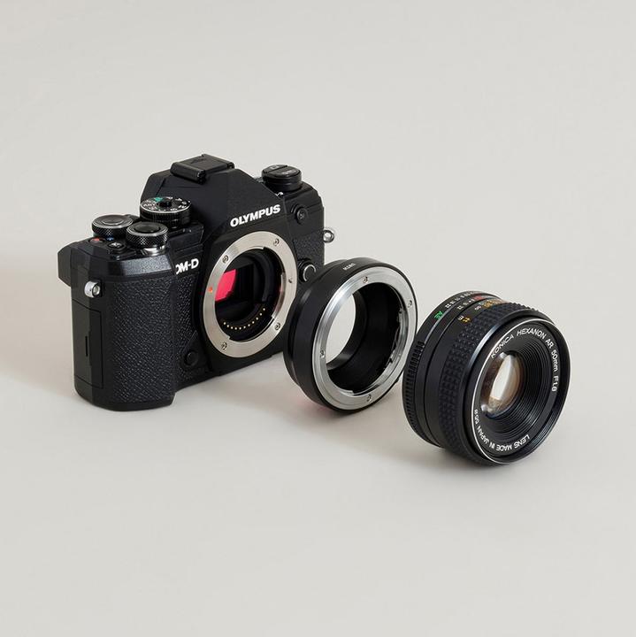 Produktbild Urth Lens Mount Adapter: Compatible with Konica AR Lens to Micro Four Thirds (M4/3) Camera Body