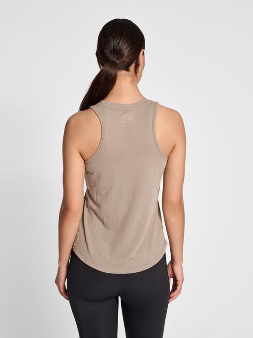 Actual product image hummel Mt Vanja Top (XS)