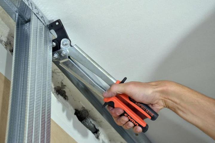 Immagine prodotto Edma Pinze per giunzione di profili, a due mani 0,8+0,8 mm. 330 mm (350 mm)