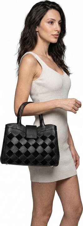 Actual product image Samantha Look Handtasche