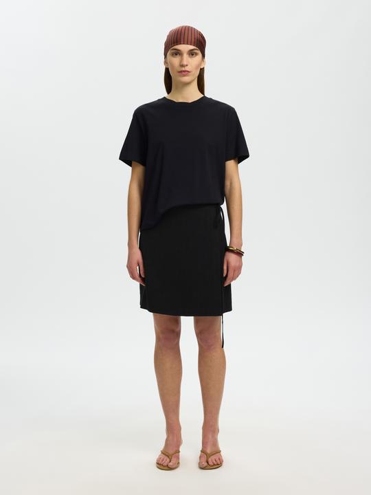 Produktbild Selected Wickel Minirock (36)