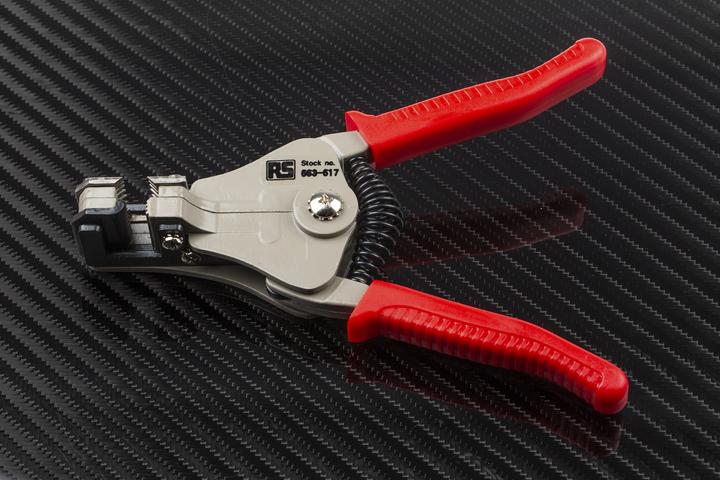 Produktbild RS PRO Abisolierer 0,8-3,2mm² (165 mm)