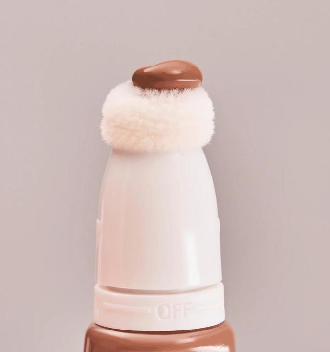 Produktbild essence Baby Got Bronze (20 Sunkissed Sweety, Bronzer, 10 ml)