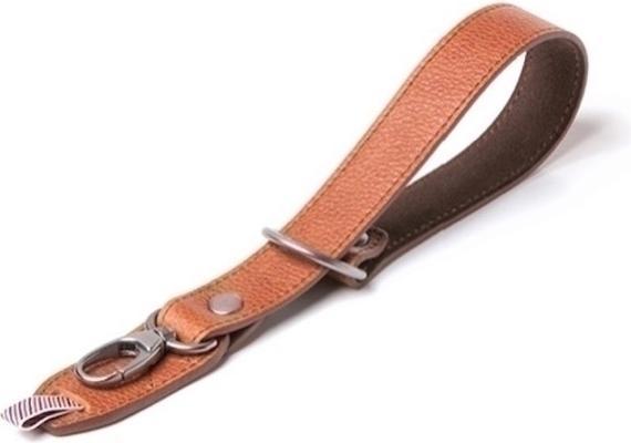 Actual product image Barber Shop Tragschlaufe, genarbtes braunes Leder