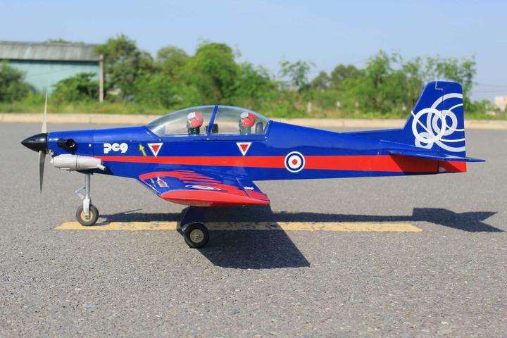 Produktbild Seagull Models ( SG-Models ) Pilatus PC-9 "UK-Airforce" 10cc blau/rot
