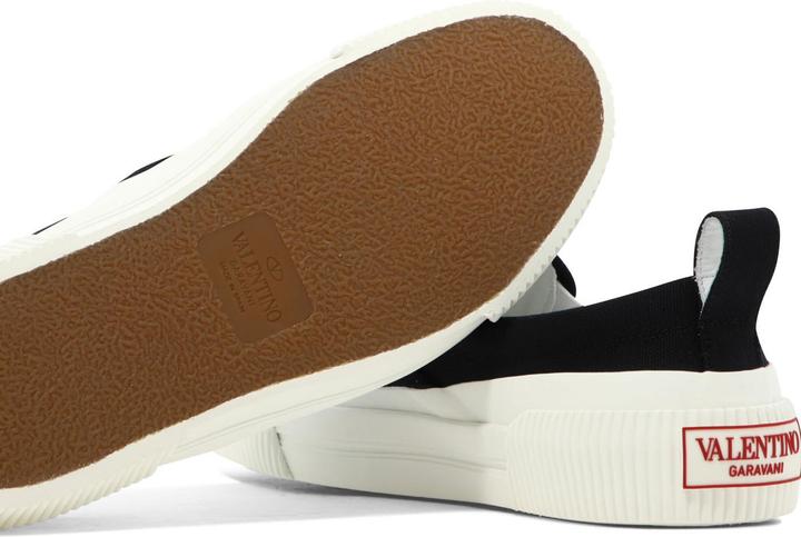 Actual product image Valentino "VLTN" slip-on (43)