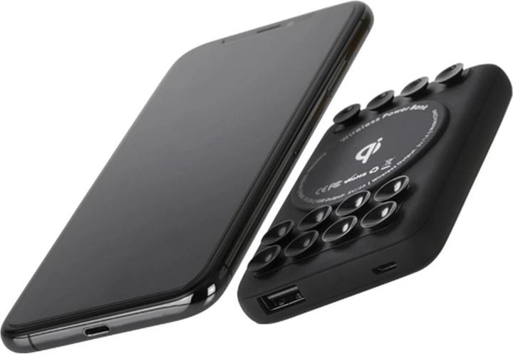 Actual product image Deltaco Powerbank (20000 mAh, 74 Wh)