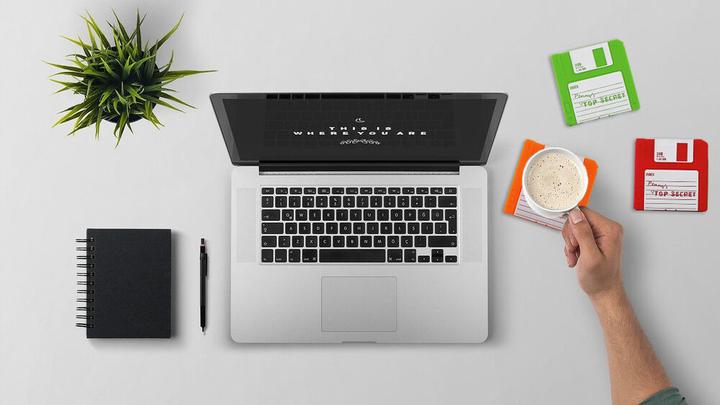 Produktbild Winkee Coaster - Floppy Disc - Six Different Colours (6x, Glasuntersetzer)