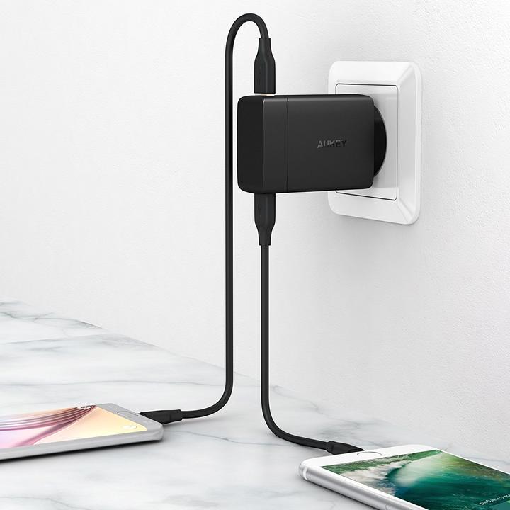 Actual product image Aukey Pa-Y7 (29 W)