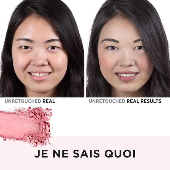 Produktbild It Cosmetics Bye Bye Pores Blush Sheer Buildable Color mit Seide Hydrolyzed Collagen Peptide Antiox (bright pink)