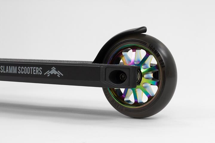 Produktbild Slamm Scooter Complete Classic V8 Neochrome 2020