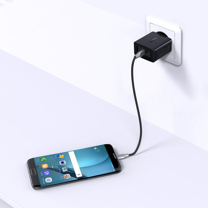 Produktbild Aukey Pa-Y8 (27 W)