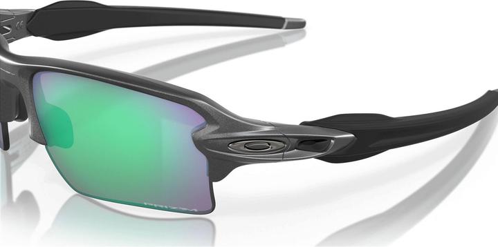 Actual product image Oakley Sunglasses OO9188 Medium Grey