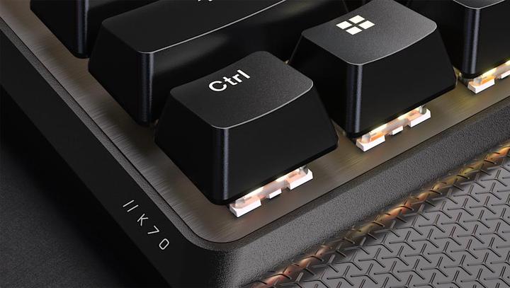 Produktbild Corsair | Tenkeyless Mechanical Gaming Keyboard | K70 CORE TKL | Gaming Keyboard | Wireless | NA | Black | M (US, Kabelgebunden, Kabellos)