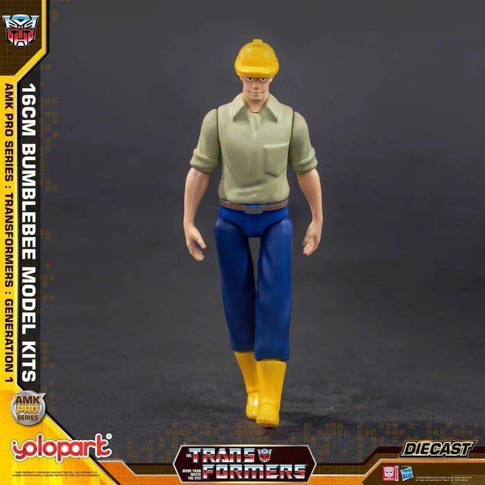 Produktbild Yolopark Transformers: Generation One Plastic Model Kit AMK PRO Series Bumblebee 16 cm