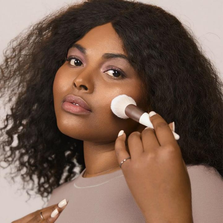 Actual product image EcoTools Luxe Collection Exquisite Plush Powder Brush (Powder)