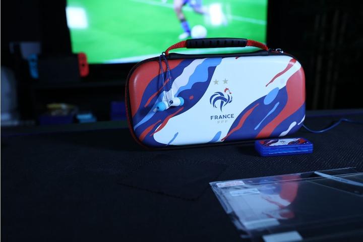 Actual product image Konix Starter Kit Switch WAVES - FFF (Switch)