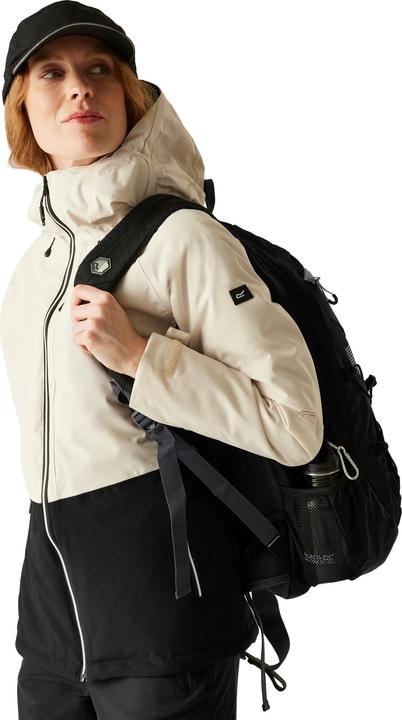 Perfekt Blass, Schwarz