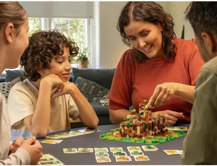 Actual product image LEGO Monkey Palace - Jeu (French)