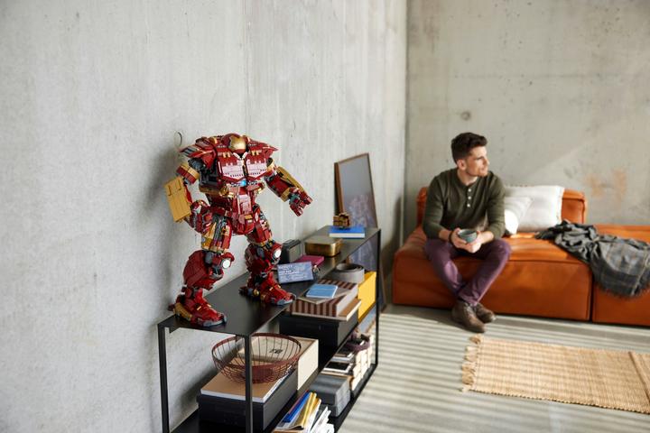 Immagine prodotto LEGO Hulkbuster (76210, Set LEGO rari, LEGO Marvel)