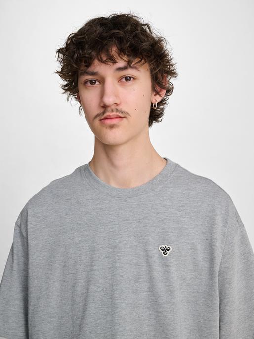 Produktbild hummel hmlLOOSE T-SHIRT BEE S/S (XL)