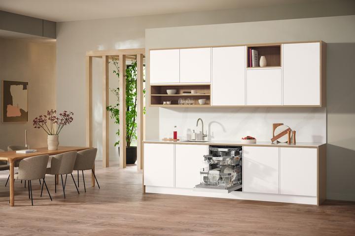 Actual product image Miele Automatic dishwasher G 7130 SCU undermount/brilliant white