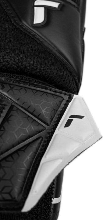 Actual product image Reusch Attract Infinity NC (10)